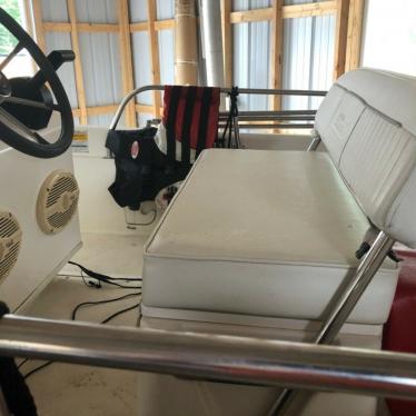 1999 Boston Whaler