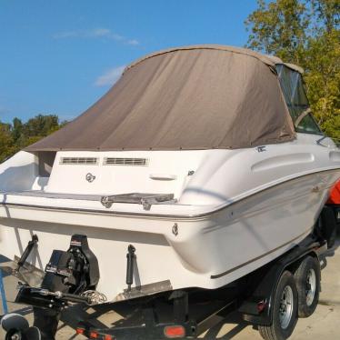 1998 Sea Ray 215 express cruiser