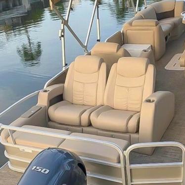 Yamaha G3 Suncatcher X324rs Tritoon Pontoon Boat 2020 For Sale For 1 000 Boats From Usa Com