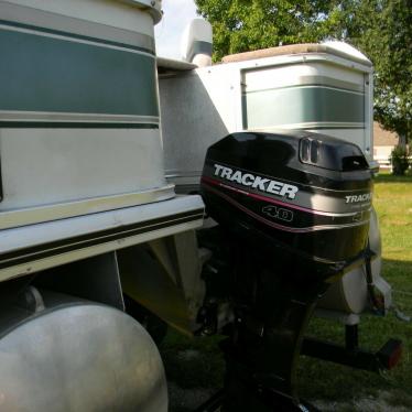 2001 Sun Tracker