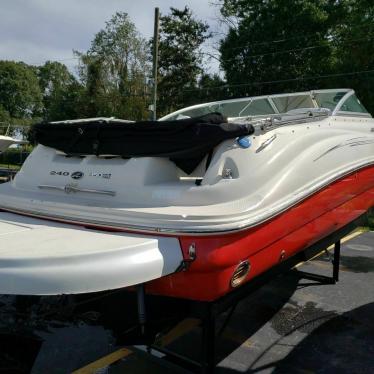 2008 Sea Ray sundeck 240