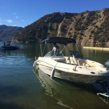 2001 Sea Ray sundeck 210