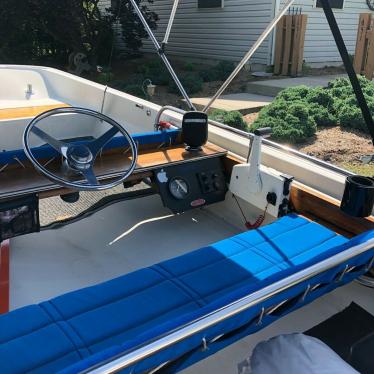 1974 Boston Whaler 28hp spl