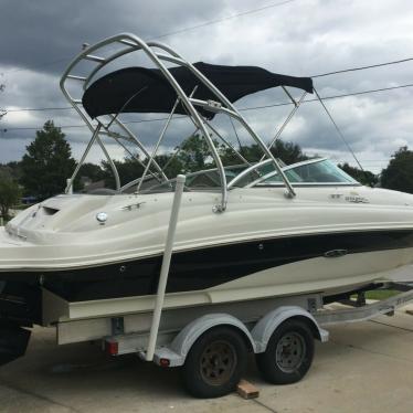 2004 Sea Ray