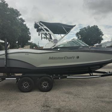 2019 Mastercraft 6.2 liter