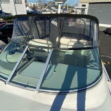 2001 Rinker 33’ fiesta vee