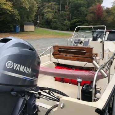 1986 Boston Whaler f 70 four stroke