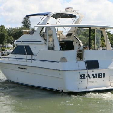 1989 Sea Ray 380 aft cabin cruiser