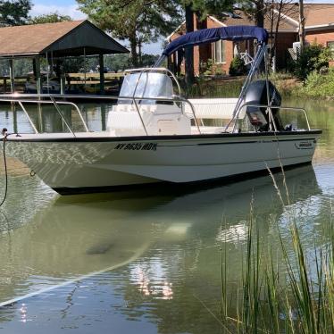 2007 Boston Whaler 150 montauk