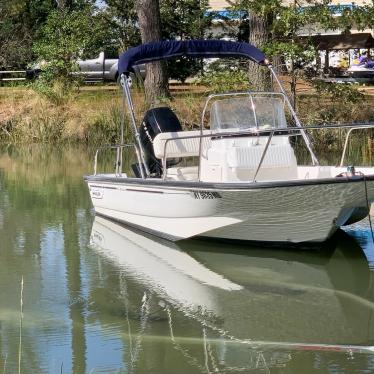 2007 Boston Whaler 150 montauk