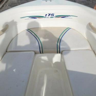 1997 Sea Ray 175 4 cyl mercruiser alpha one