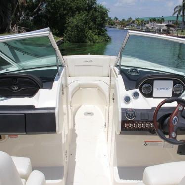 2006 Sea Ray 270 slx