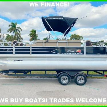 2019 Sun Tracker fishin' barge 20 dlx