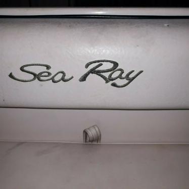 1999 Sea Ray 215 express cruiser