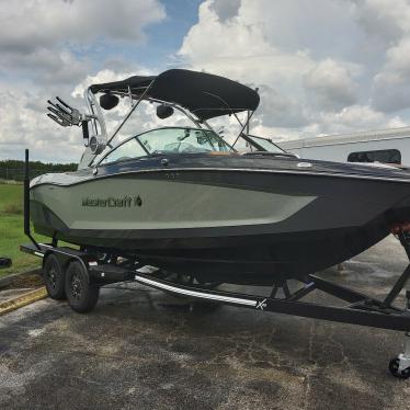 2019 Mastercraft 6.2 liter