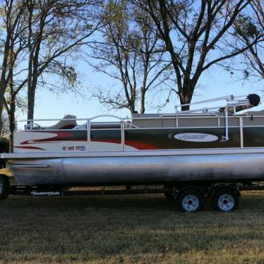 2011 Tracker express 22