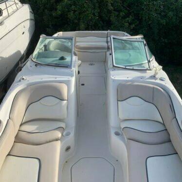 2003 Sea Ray sundeck 240