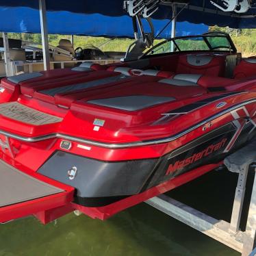 2013 Mastercraft x-star roush edition