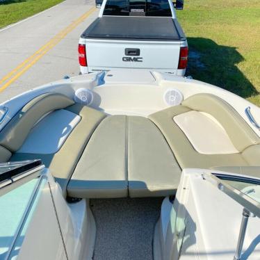 2005 Sea Ray 200 sundeck