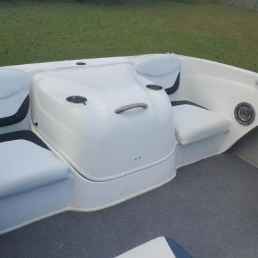 2007 Bayliner 175