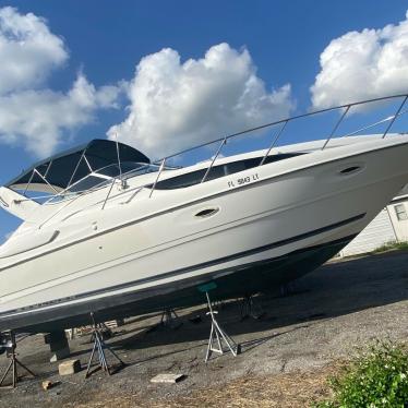 2002 Bayliner 3055 cierra