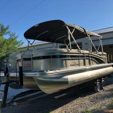 Bennington R23 2016 for sale for $500 - Boats-from-USA.com