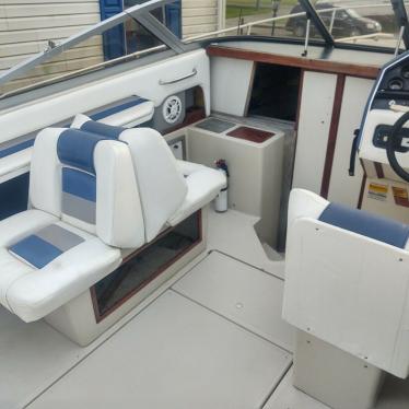 1987 Sea Ray s24