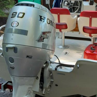 1986 Boston Whaler montauk