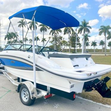 2015 Sea Ray 19 spx