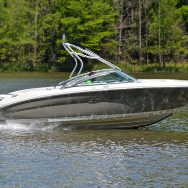 2005 Sea Ray 220 select