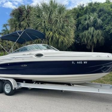 2005 Sea Ray 240 sundeck