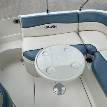 2005 Sea Ray 240 sundeck