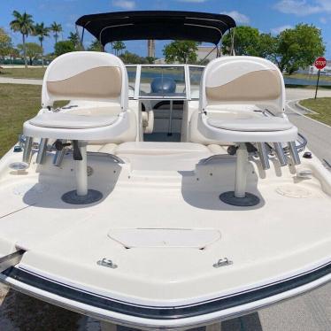 2007 Hurricane sundeck 237