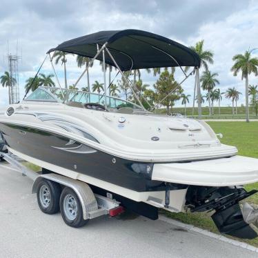 2006 Sea Ray 240 sundeck