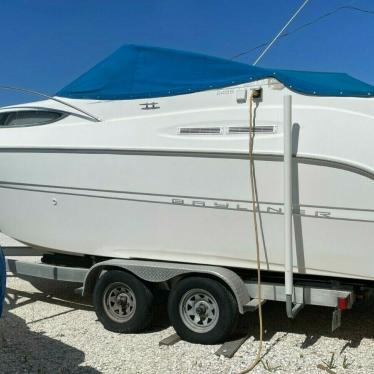 2000 Bayliner cierra 2455