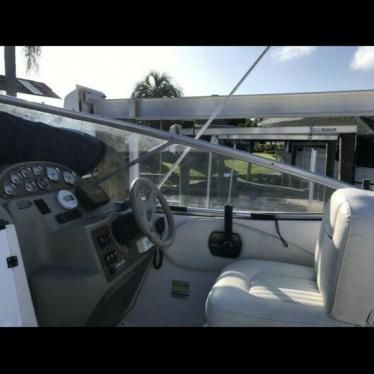 2000 Bayliner cierra 2455