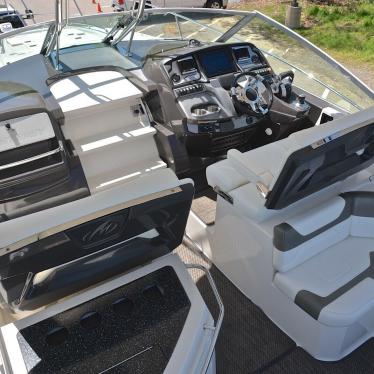 2014 Monterey 320 sport yacht axius