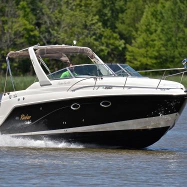 2005 Rinker 270 fiesta vee