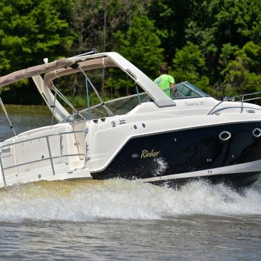 2005 Rinker 270 fiesta vee