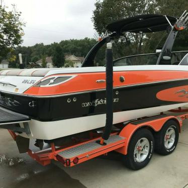 2005 Malibu wakesetter 23lsv