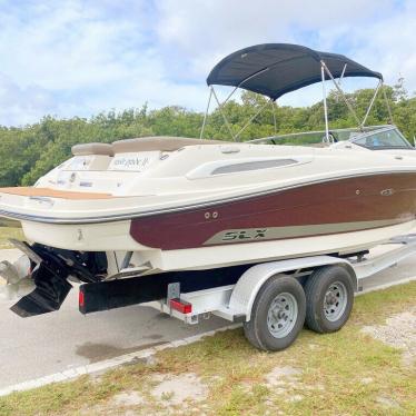 2012 Sea Ray 250 slx