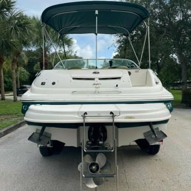 2005 Sea Ray 240 sundeck