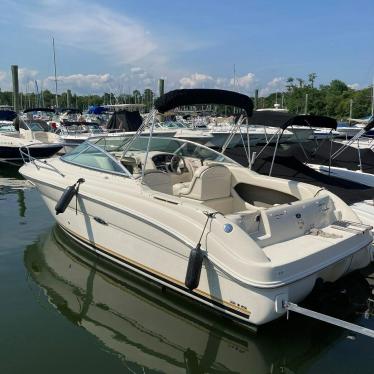 2007 Sea Ray 215 weekender