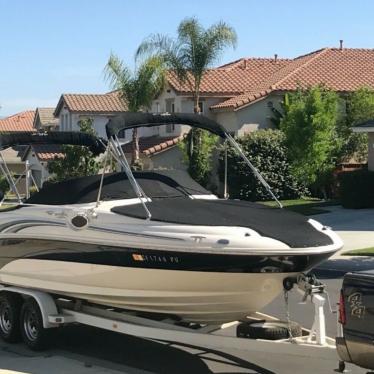 2002 Sea Ray 240 sd