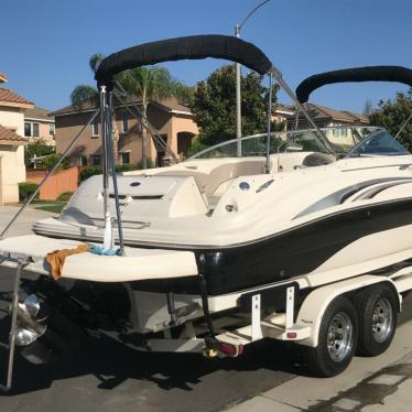 2002 Sea Ray 240 sd