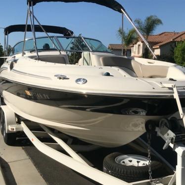 2002 Sea Ray 240 sd