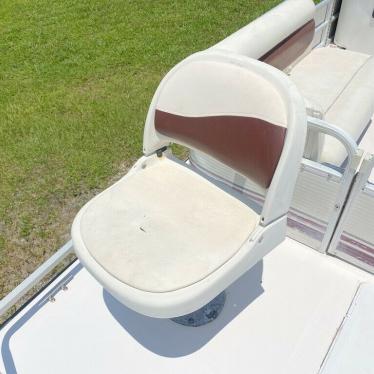 2001 Hurricane 226 fundeck