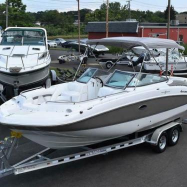 2010 Hurricane 2600 sundeck