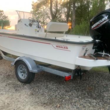 2020 Boston Whaler 170 montauk