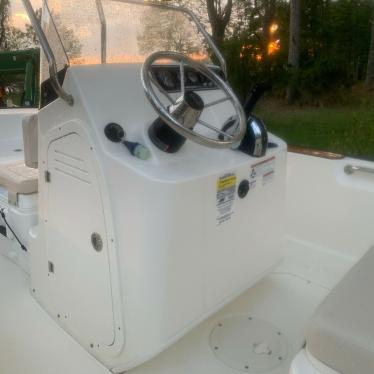 2020 Boston Whaler 170 montauk